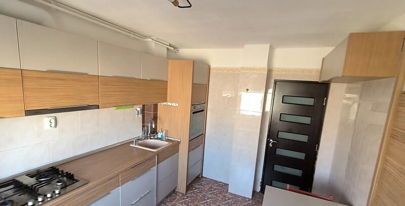 Drumul Taberei, 3 camere cu centrala proprie.